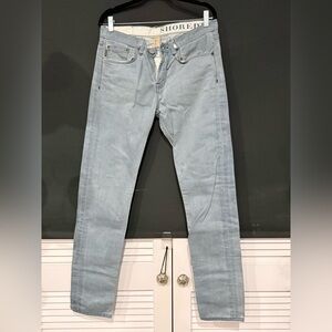 Burberry Women's Light Blue Slim Jeans